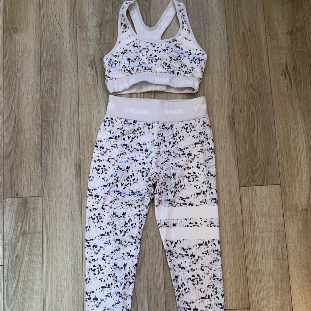 Activewear workout set